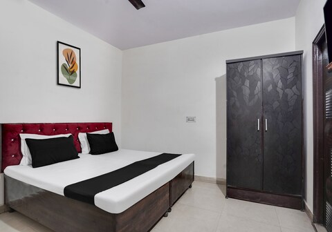 Hotel O RB Residency