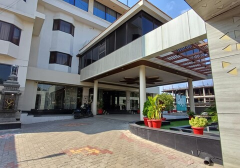 Sri Ram JB residency