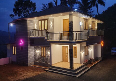 Newcastle Holidays Villa