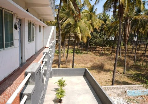 Planet Living PG and Rooms