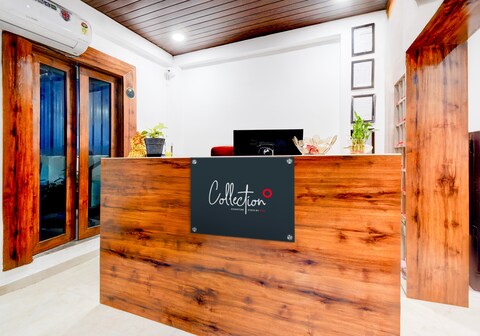 Collection O M HYATT Star Hotel