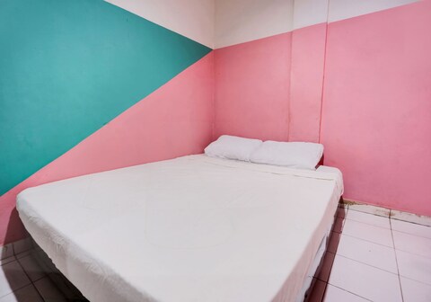 Hotel O Solo Baru Homestay Syariah