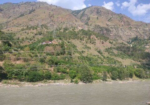 Mahamaya Homestay River touch