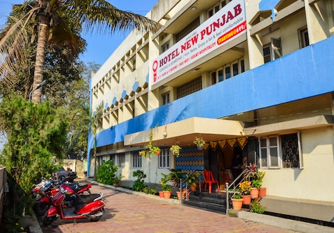 Hotel New Punjab