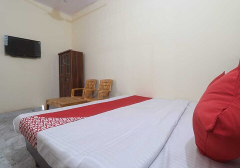Hotel O Foji Guest House