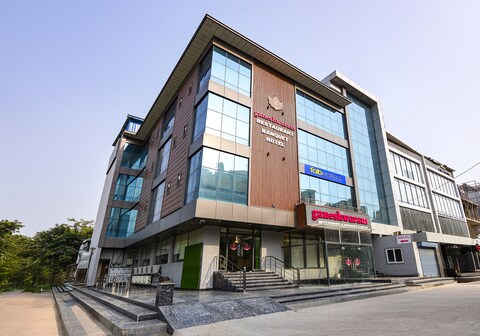 Hotel Ganeshwaram 141