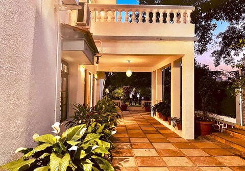 West Valley Villa 4 Bhk