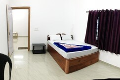 Aston Villa, Munnar Aston Villa, Munnar