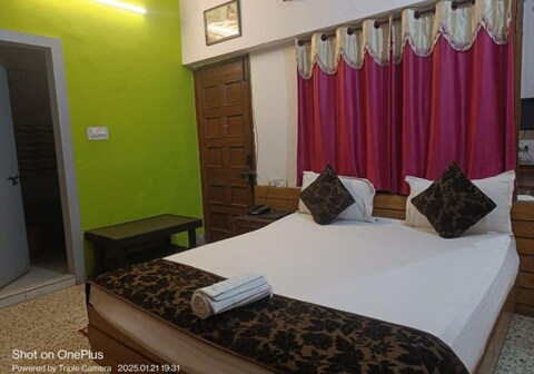 Hotel Aditya Palace