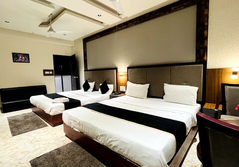 Hotel Shrimad Ahmedabad