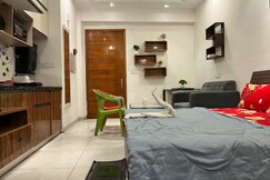 Royal orbit studio 519, Delhi Royal orbit studio 519, Delhi