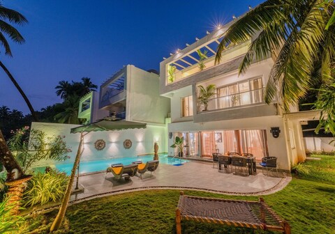 Hireavilla | Legacy - 5BHK Feild View Villa with Private Pool, Siolim