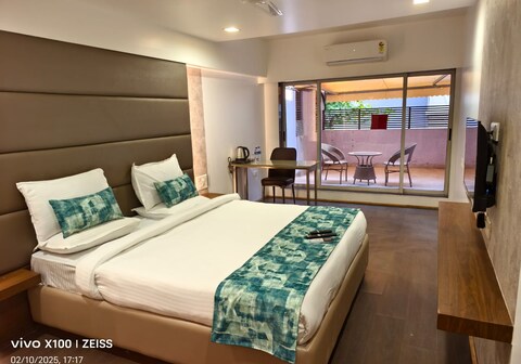 Hotel Dakshin Grandeur