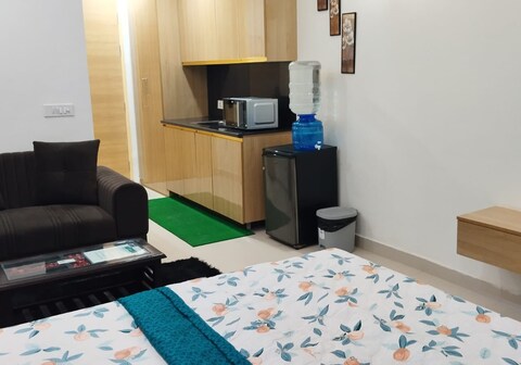 Luxury Studio Apartment In Greater Noida