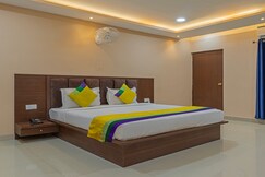 Itsy Hotels Kashi Grand, BHU, Varanasi Itsy Hotels Kashi Grand, BHU, Varanasi