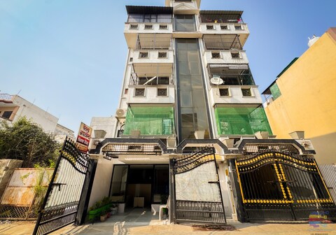 Chaitanya Apartment Homestay