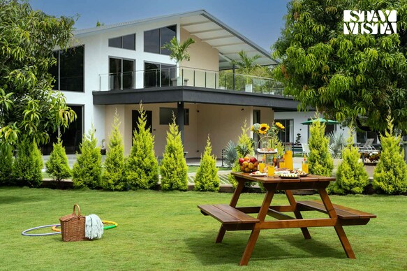 StayVista at 3 Rooms @ The Den