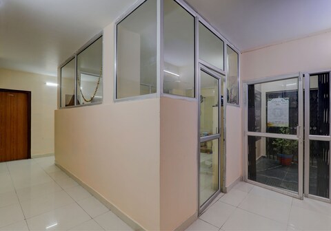 Super HOTEL O RADIANCE