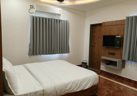 Dwarka dekho - Grand Palace