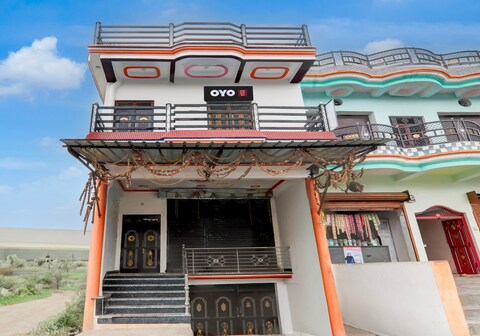 Hotel O Kothi Roti Hotel