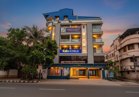 FabHotel Silver Key kalighat