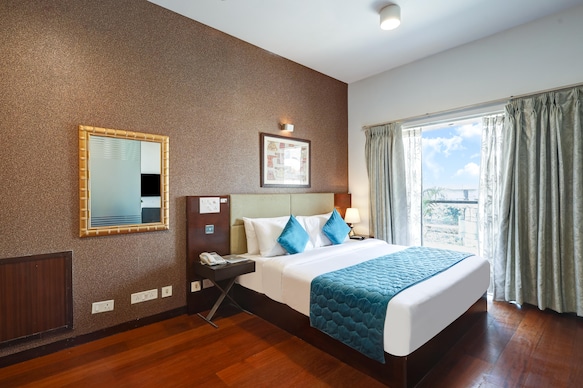 Hotel 91 Golf Course Road