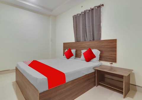 Hotel O R Square Uppal