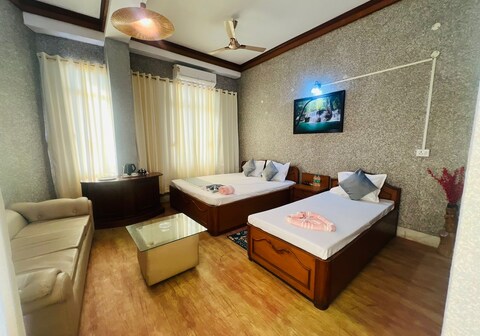 Rengoni Stay by Puhor | Near B. Borooah Cancer Hospital