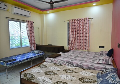 Sri Gundicha Homestay 200M From Puri Bus Stand