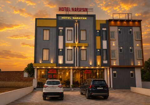 Hotel Narayan (Near Toran Dwar with Safe Parking)