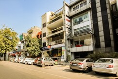 Hotel O Home Diamond Stay Near Lotus Temple, Delhi Hotel O Home Diamond Stay Near Lotus Temple, Delhi