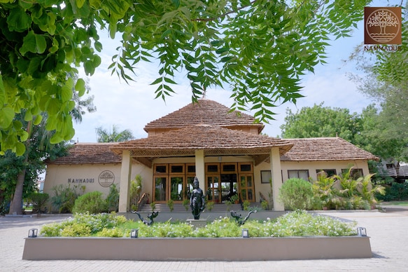 Nammadus Waterfront Resort (90 Km away from Indore)