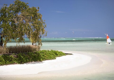 Heritage Le Telfair Golf & Spa Resort