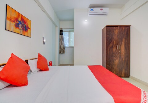 Hotel O Sairaj Lodge