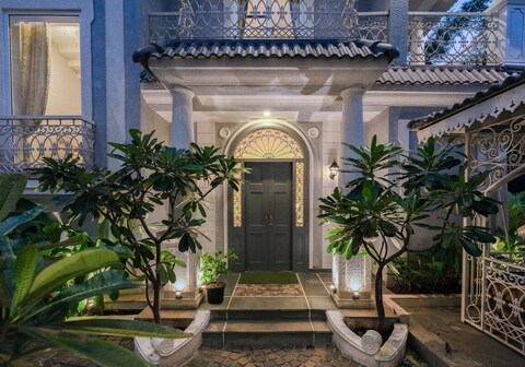 Staymaster Salsa Sunset | Pvt Pool | 4BHK | Lux