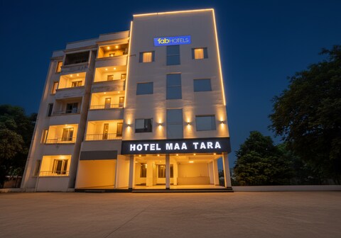 FabHotel Maa Tara