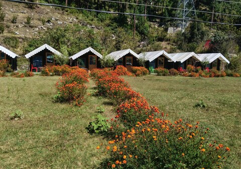 Mountain Retreat Camps
