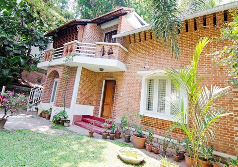 Tagore Holiday Villa