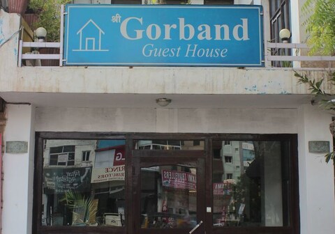 Gorband Guest House