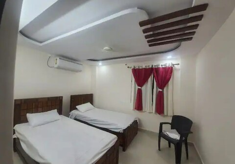 301 - New constructed and furnished beach flat
