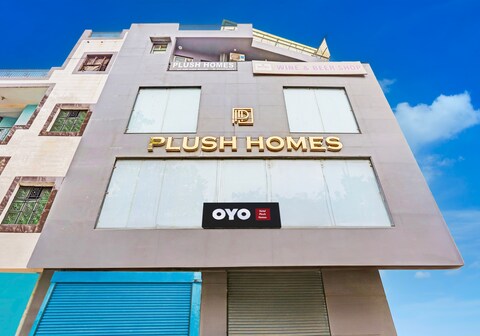Hotel O Plush Homes