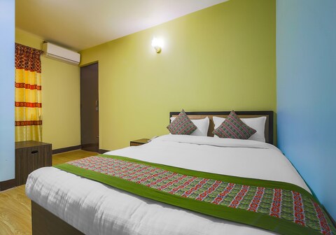 OYO 352 Hotel Konark Inn