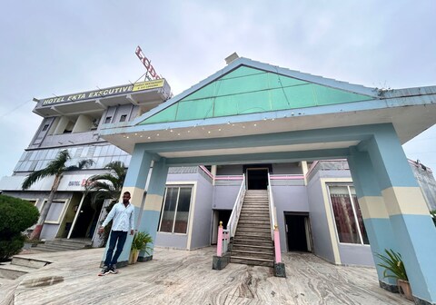 Hotel Ekta Executive