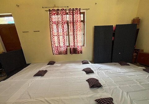 Pipewalas Family Stay