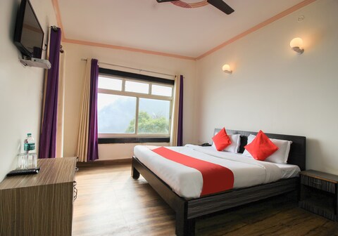 Hotel O Valley View Inn