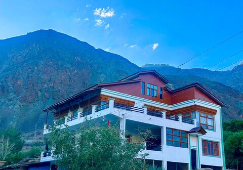 EVERGREEN ESCAPE KARGIL