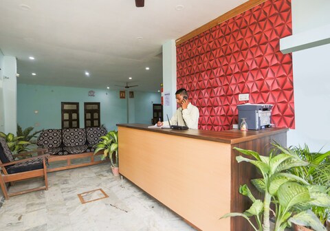 SPOT ON Sukanya Guest House