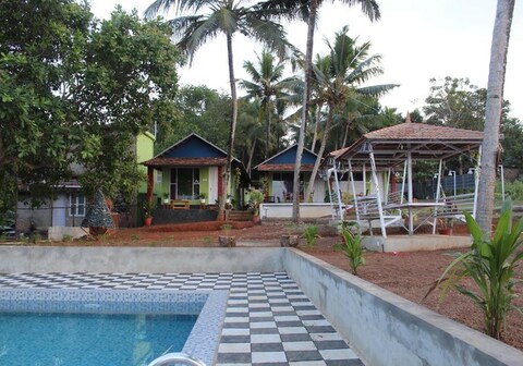 Greenmiles Lakeview resort