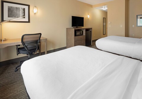 Best Western Plus Chena River Lodge