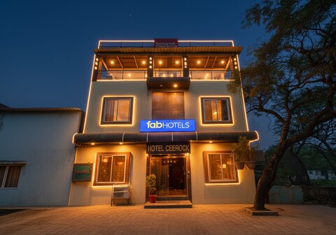 FabHotel Ceerock